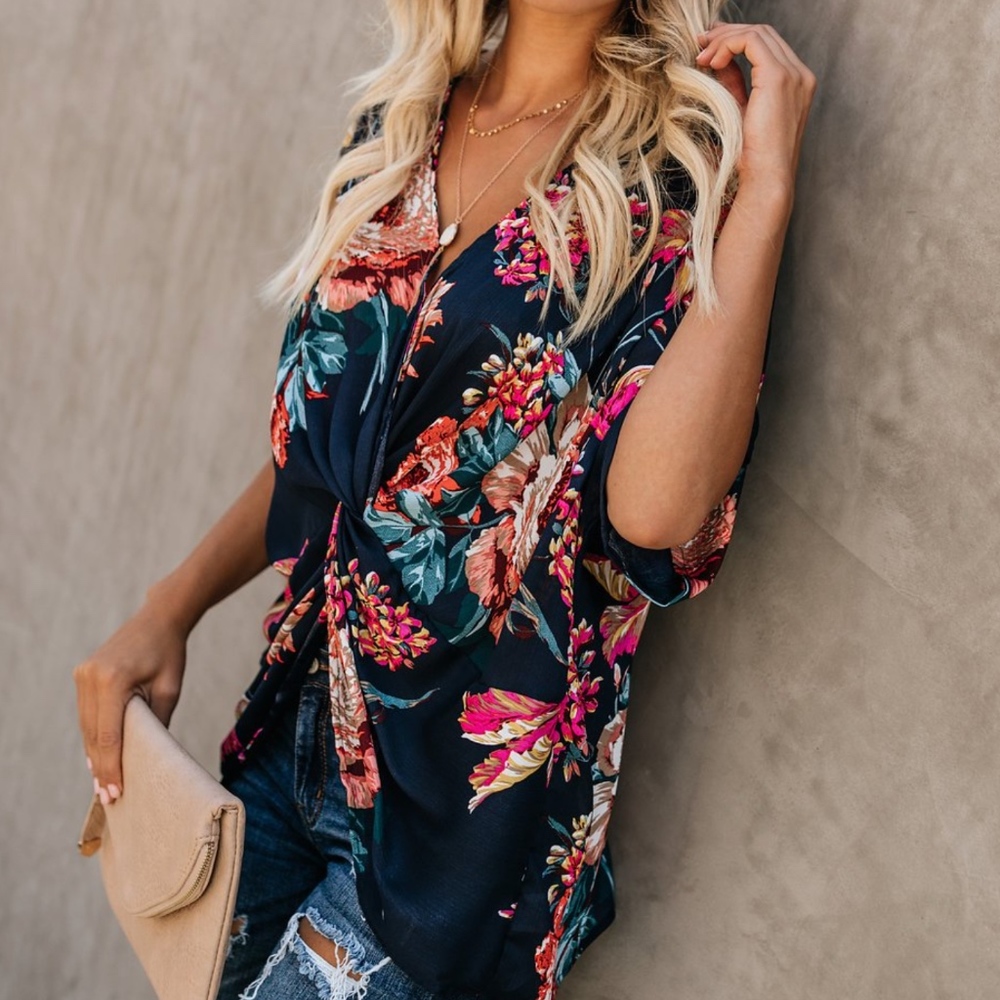 AMARYLLIS FLORAL TWIST TOP - NAVY